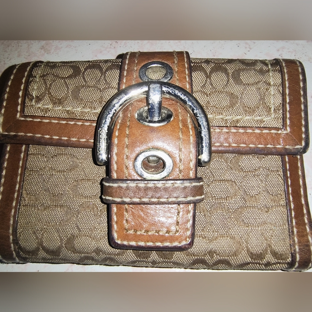 Coach Signature Jacquard Khaki Mini Leather Wallet - Picture 5 of 10